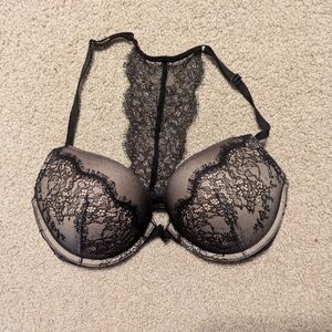 Bombshell 34c front closure lace bra